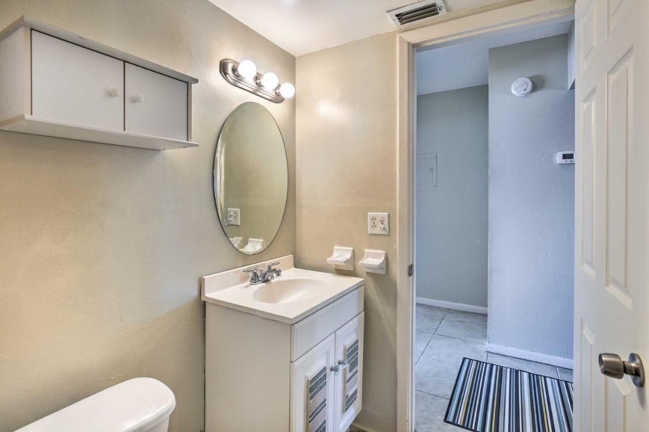 St Pete Condo With Heated Pool - Less Than 1 Mi To Beach! St. Pete Beach Ngoại thất bức ảnh
